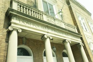 Dom Polski exterior, close-up (ca. 2003). Photo: Laurie A. Gomulka