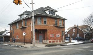 The original Michno’s Café at 4401 Central at St. Stephens Street in Southwest Detroit. Its close proximity to St. Stephen Catholic Church (approximately one block away) made it the ideal gathering site and community networking place. Photo by Laurie A. Gomulka, December 5, 2012. Reprinted with permission.